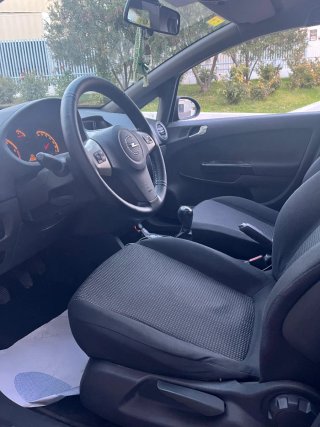 Opel Corsa 2010