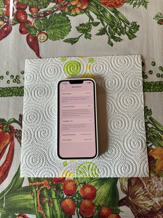 iPhone 16e Bianco 128GB - Praticamente nuovo