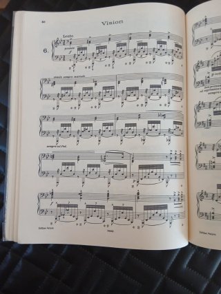 Liszt  estudios para piano. PETERs