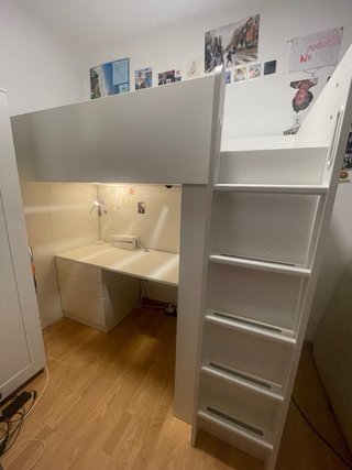 Cama alta IKEA SMÅSTAD con escritorio
