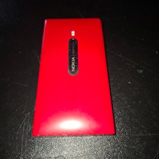 Nokia Lumia 800 Magenta