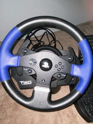 Volante Thrustmaster T150 PS4/PC