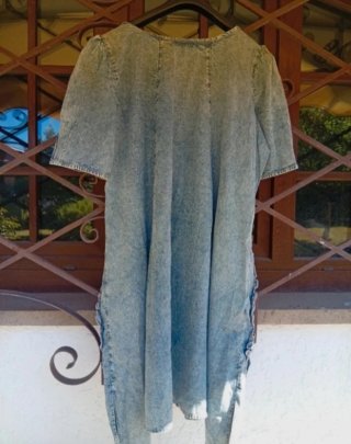 Vestito jeans lavato taglia unica veste una 48