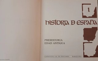 Vendo 6 volúmenes de la Historia de España.