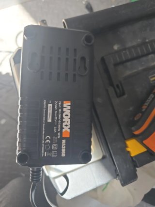 Cargador Worx