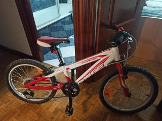 Bicicleta WRC Conor 20 Roja y Blanca
