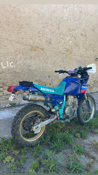 Honda Dominator 650