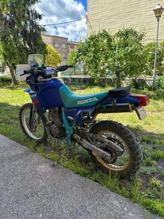 Honda Dominator 650