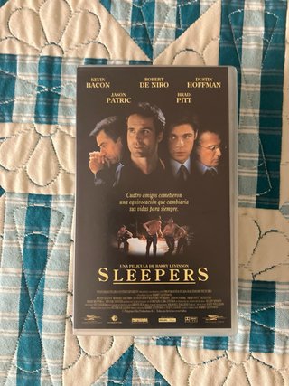 VHS Sleepers (Kevin Bacon, Brad Pitt)