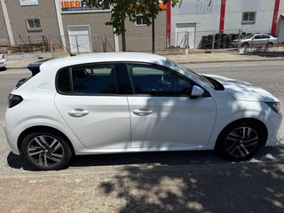 Peugeot 208 Allure EAT8