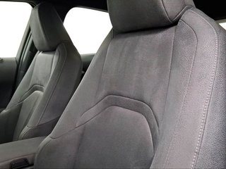 Lexus UX 2.0 250h Business
