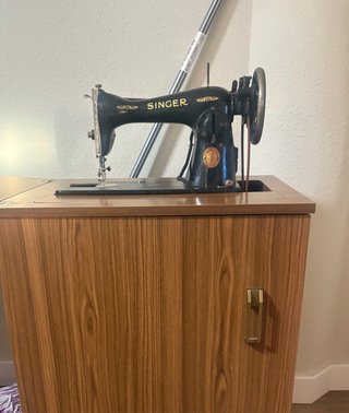 Máquina de coser Singer antigua