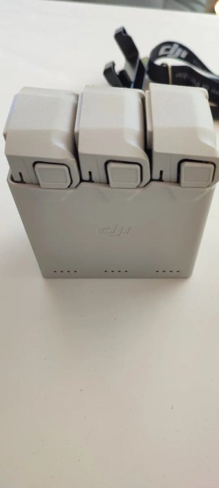 Dron DJI Mini 3 Fly More Combo