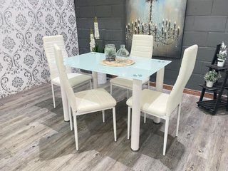 OFERTON DE CONJUNTO DE COMEDOR + 4 SILLAS