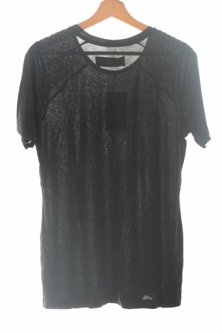 Camiseta negra Zara Collection con detalles brilla