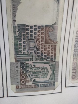 3 Banconote Italia: 1x500 Lire, 2x10000 Lire
