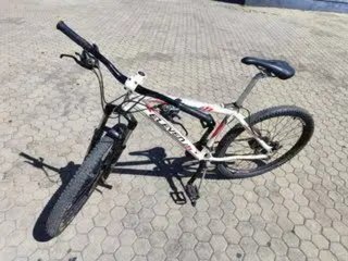 Bicicleta de montaña marca eleven