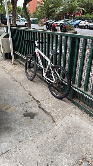 Bicicleta de montaña marca eleven