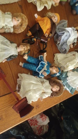 Lote de muñecas de porcelana