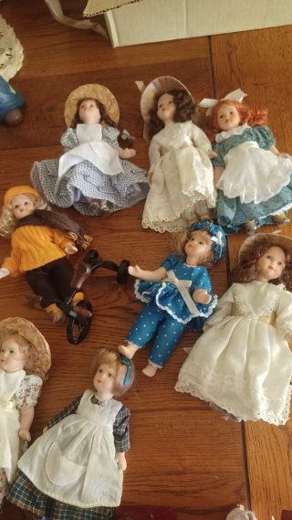 Lote de muñecas de porcelana
