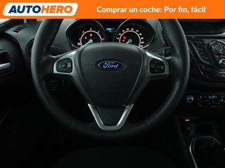 Ford Tourneo Courier 1.5 TDCi Titanium