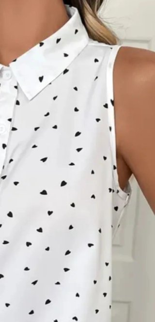 Camisa blanca con corazones negros Talla XL nueva