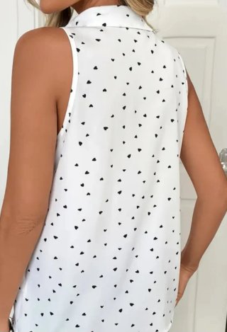 Camisa blanca con corazones negros Talla XL nueva