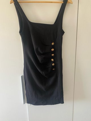 Lote 2 vestidos , otro lo regalo