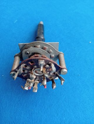 Selector cambio ondas radio antiguo