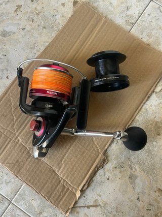 Carrete de pesca SPINNIT