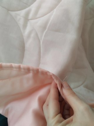 Colcha y cojín vintage rosa palo cama 135