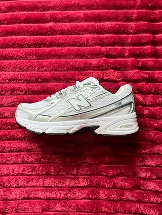 New Balance 740 Mujer Blancas y Azules
