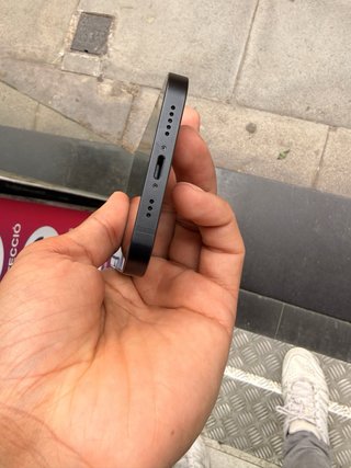 iPhone 13 128GB Negro