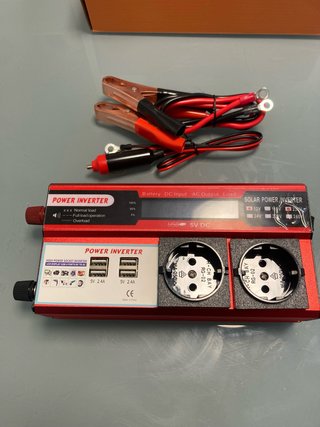 Inversor Corriente 12V a 220V