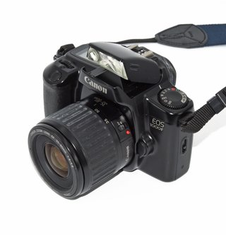 Canon EOS 1000F + Obiettivo EF 35-80mm