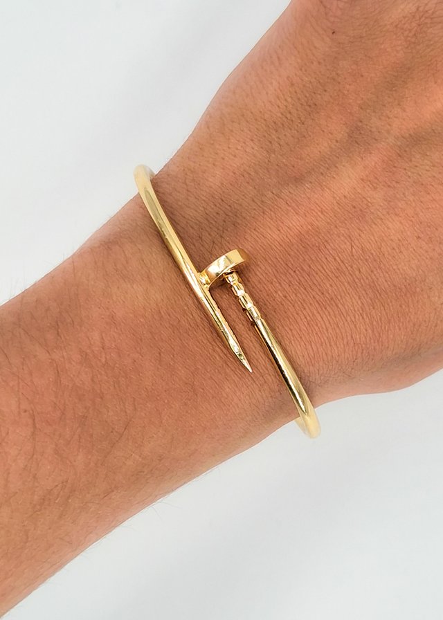 048-05-00203 Pulsera tipo Cartier Oro Amarillo 18K