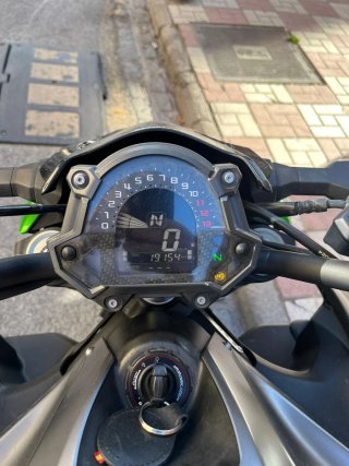 Kawasaki Z900 125cv