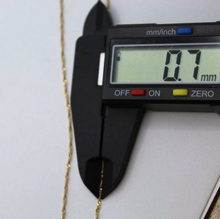 Cadena de oro de 18k. Peso: 1.18 gr.