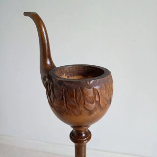 Grande posacenere in legno intagliato