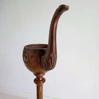 Grande posacenere in legno intagliato