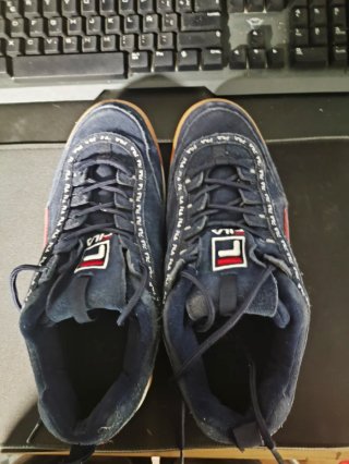 Zapatillas Fila Azules y Naranja