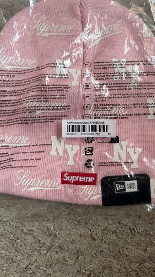 Supreme New Era Monogram Beanie Pink