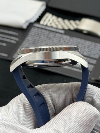 Tactico TC 3.4 Orologio GMT