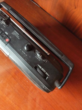 Radio Cassette Aiwa RM-21 Negra