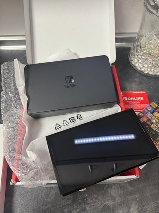 (Nueva) Nintendo Switch OLED NEGOCIABLE