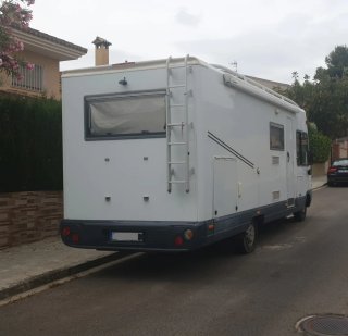 Alquiler por días, autocaravana Volkswagen 2011