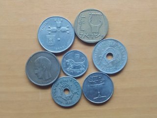 Lote 87 monedas de diferentes países del mundo