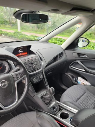 Opel Zafira Tourer 2014 opc