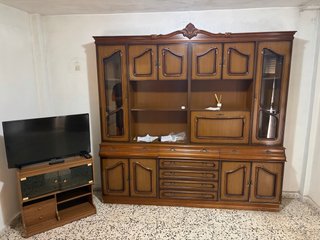 Mueble de salón y mueble TV madera