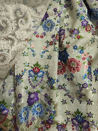 Abito da fallera per bambina di 5 anni con accessori